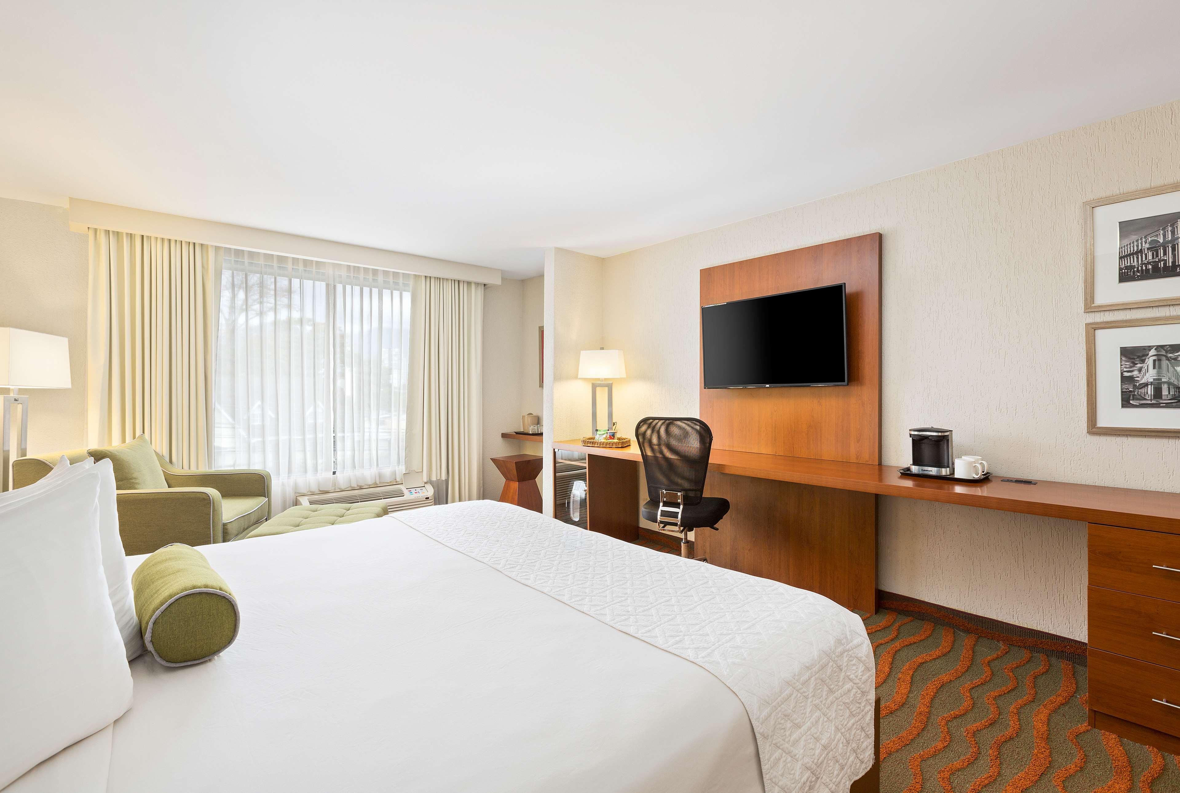 Best Western Plus Como Park Hotel Сент-Пол Экстерьер фото